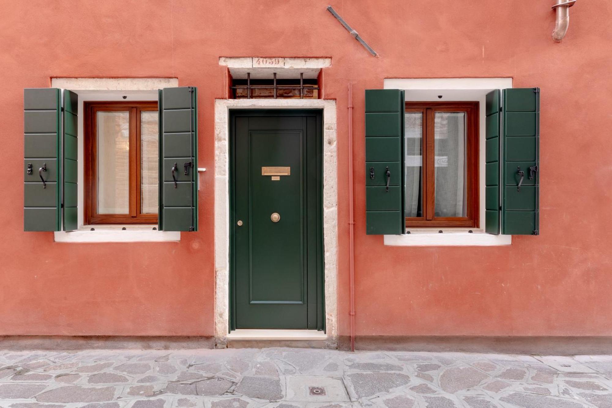 La Caorlina - Pied A Terre - Bas-relief * Venecia